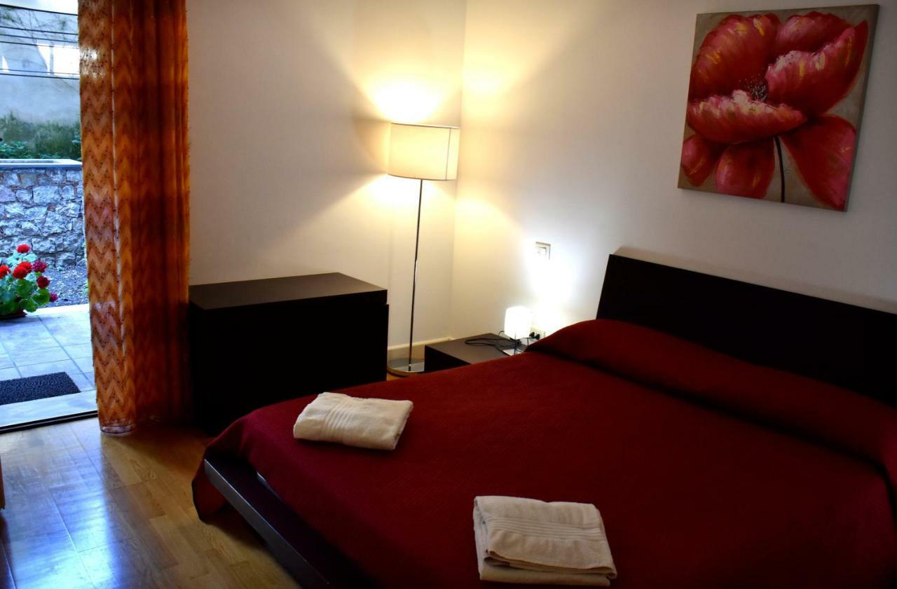 Taormina Sunny Apartment - Taormina Holidays Luaran gambar